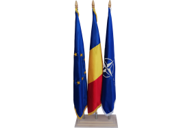 RO-UE-NATO 135x90cm+3 Lanci+Suport podea INTERIOR PROTOCOL