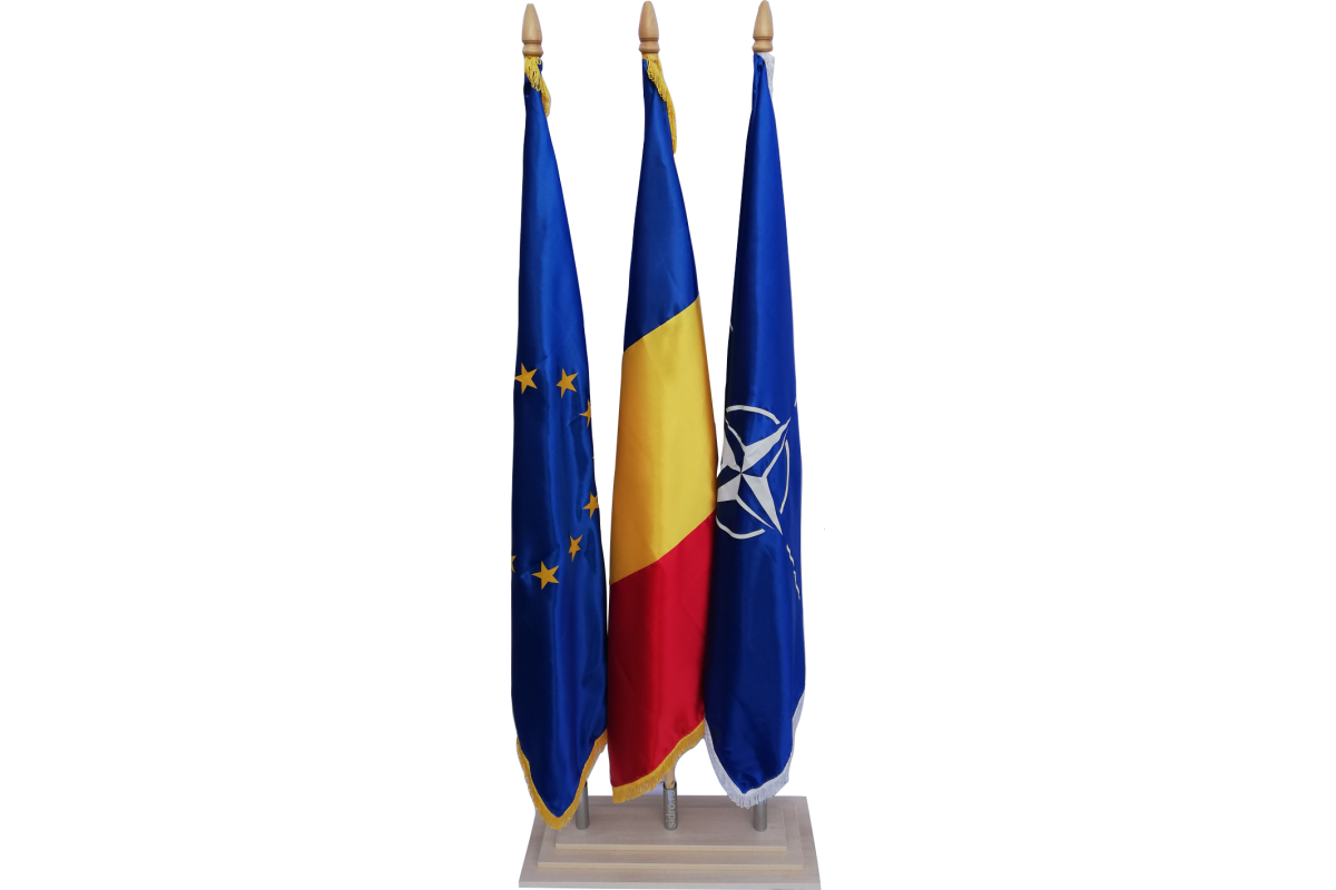 RO-UE-NATO 135x90cm+3 Lanci+Suport podea INTERIOR PROTOCOL